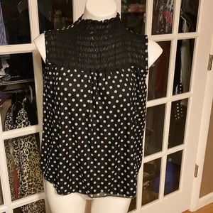 Pretty Polka dot and smocked top NWOT